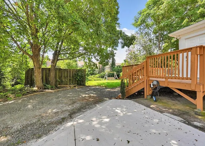 3 Mins From Downtown - Ps5, King Bed & Ev Charger Winston-Salem